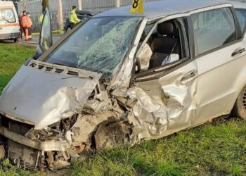 Accident rutier cu patru persoane rănite, pe șoseaua care leagă Timișoara de Sânnicolau Mare