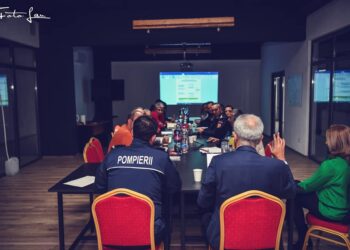 Ședință de lucru pentru eficientizarea activității de dispecerizare și coordonare a intervențiilor, la sediul ISU Timiș