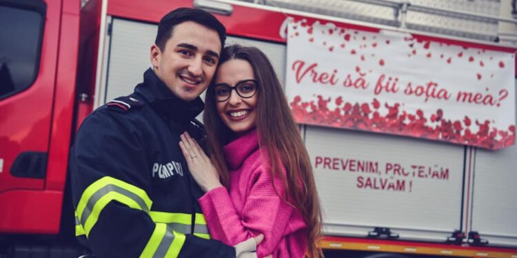 Cerere în căsătorie, în Ajunul Crăciunului, la ISU Timiș