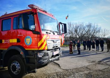 Detașamentul de Pompieri Lugoj a primit în dotare o nouă autospecială de intervenție