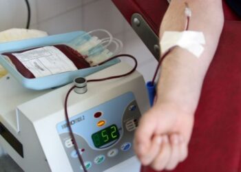 Medicii, asistentele și infirmierele din cadrul Asociației OncoHelp Timișoara au donat peste 35 de litri de sânge de la începutul anului și până în prezent