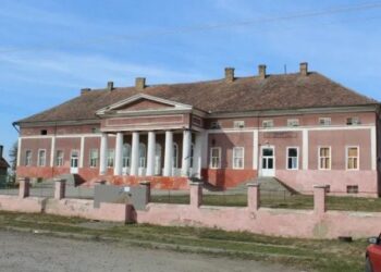 CJ Timiș a început lucrările de reabilitare la Conacul Mocioni din Foeni