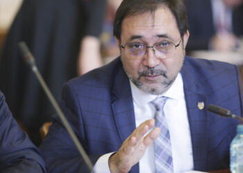 Deputatul USR de Timiş, Nicu Fălcoi, visează cai verzi pe pereți! Vrea să fie prim-ministru!