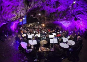 Luna viitoare, Peștera Românești va găzdui două concerte și opt evenimente culturale