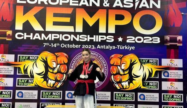 Trei medalii de argint pentru Jasmina Elena Ciocoiu la Campionatul European de Kempo din Turcia