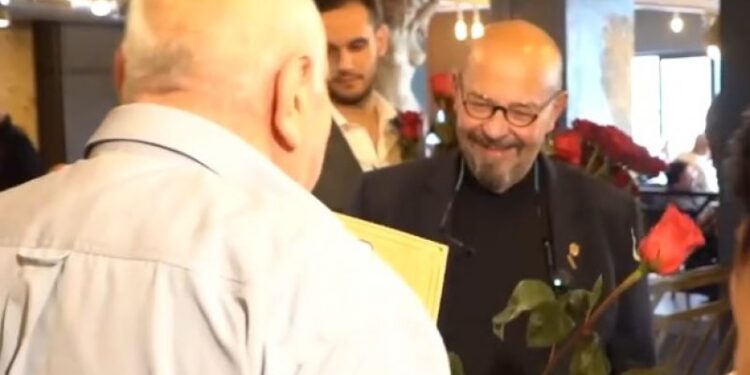 Piedone a premiat 120 de cupluri din Sectorul 5, care au împlinit 50 de ani de căsătorie