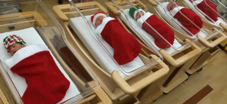 Familii în culmea fericirii la Timișoara. Au primit cel mai frumos cadou de Crăciun!