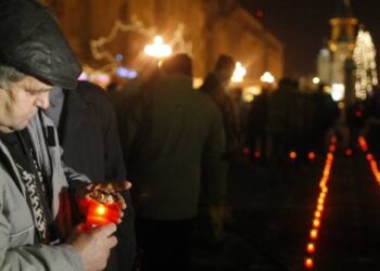 Timișoara își plânge morții! 17 decembrie 1989, ziua în care au căzut sub gloanțe primii eroi ai Revoluției, printre care și o fetiță de doar 2 ani!