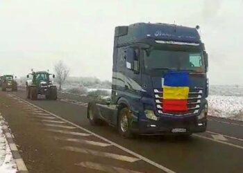 Protest al transportatorilor și agricultorilor, la Timișoara. Coloana de aproximativ 100 de tractoare, tiruri și mașini.