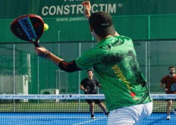 Primul campionat județean de padel va lua startul în Timiș, cu peste 120 de sportivi înscriși