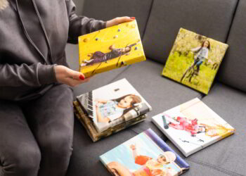 Tablouri canvas personalizate – un cadou personal pentru persoanele speciale din viața ta