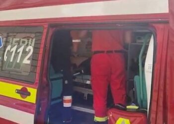 Accident pe trecerea de pietoni. Femeie lovită în plin de o șoferiță posibil turmentată!