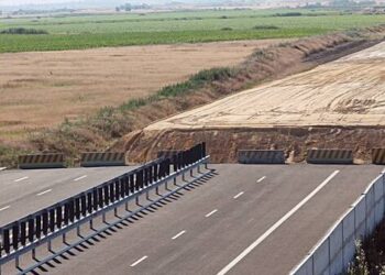 Se deschide șantierul pe tronsonul cu tuneluri, pentru urși din Autostrada Vestului.