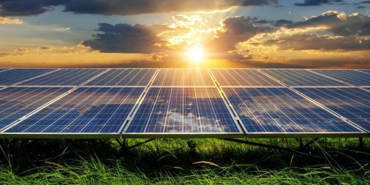 Cea mai mare producție de energie fotovoltaică înregistrată vreodată în România!