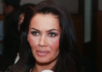 Diva Oana Zăvoranu e ca vinul, pe măsură ce îmbătrânește, ea devine tot mai frumoasă!