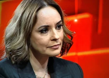 Diva divelor Andreea Marin a primit o veste alarmantă. Are legătură cu viitorul fiicei sale!