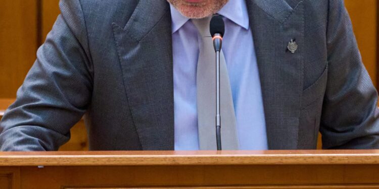 Cosmin Corendea (AUR): „Găsim inacceptabil ca șeful Cancelariei Prezidențiale să se avânte în a face public declarații confuze care nu fac altceva decât să genereze panică și tensiune”
