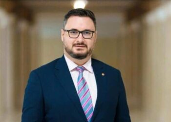 Dan Tanasă, deputat AUR: „Daniel Zamfir, un oportunist politic care minte românii cu nerușinare