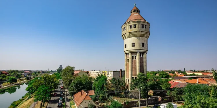 Primaria Timisoara, singura din țară care dă banii înapoi la Ministerul Culturii. Primarul neamț Fritz nu a terminat reabilitarea Turnului de Apa din Iosefin