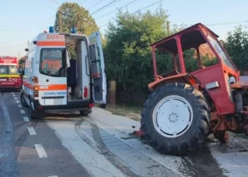 Copil de 6 ani si mama lui, izbiți violent de un tractor! Ce-a mai rămas din ei?