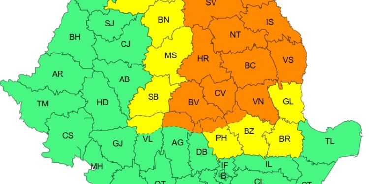 România, devastată de potop! 14 județe, sub cod portocaliu de vreme rea