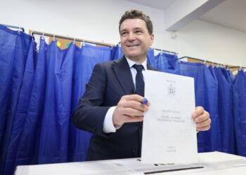 Nicușor Dan a votat pentru ‘oamenii tăcuți, cinstiți și muncitori, pe care nu i-a reprezentat nimeni până acum’