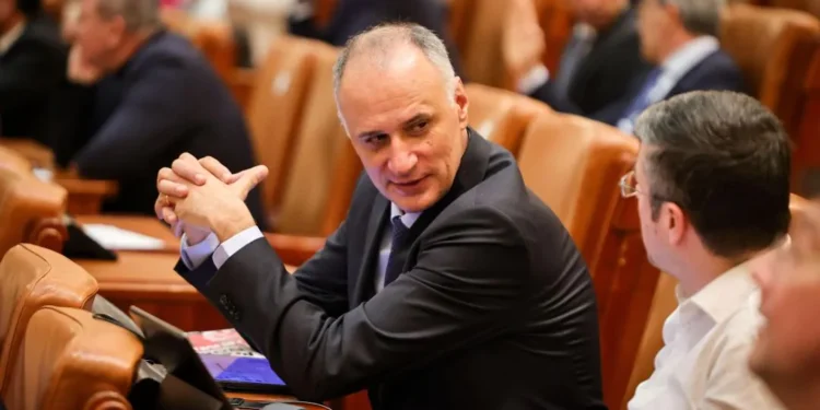 Senatorul Sorin Șipoș, USR: „ANAF trebuie să combată marea evaziune fiscală, nu să poprească conturi pentru datorii de 1 leu!”