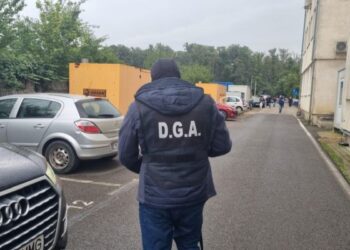 Polițisti care luau șpagă între 20 si 700 de euro mita, săltați de ofițerii anticorupție