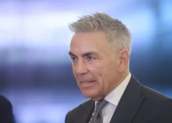 Vicepremierul Anastasiu, cel care a vrut să taxeze toate tranzactiile bancare: „O să fie iarăși o ordonanță trenuleț”