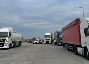 Tragedie într-o parcare din Timiș. Un șofer polonez a fost găsit mort în cabina unui tir