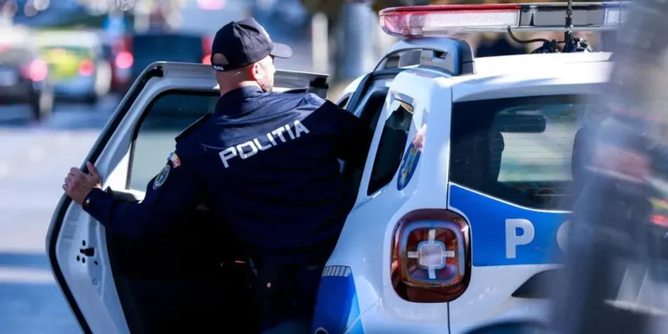 „Te impușc!”. Amenintarea care a ingrozit o femeie de langa Timisoara. A anuntat politia ca sotul e inarmat