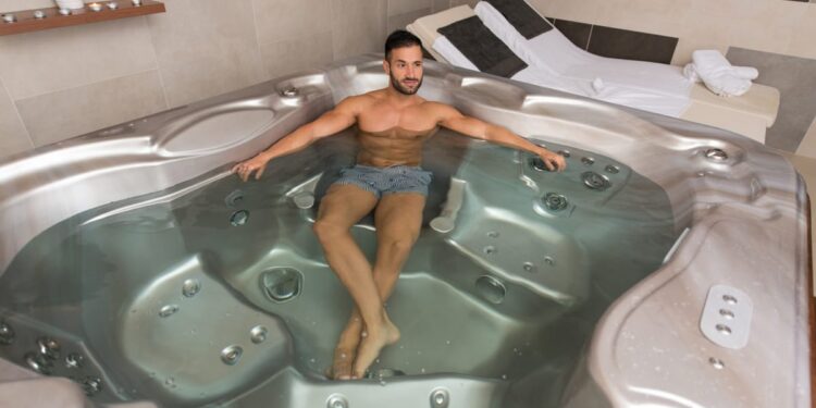 Unde și cum instalezi corect un jacuzzi de interior